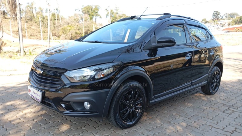 ONIX 1.4 MPFI ACTIV 8V FLEX 4P MANUAL - 2019 - PASSO FUNDO