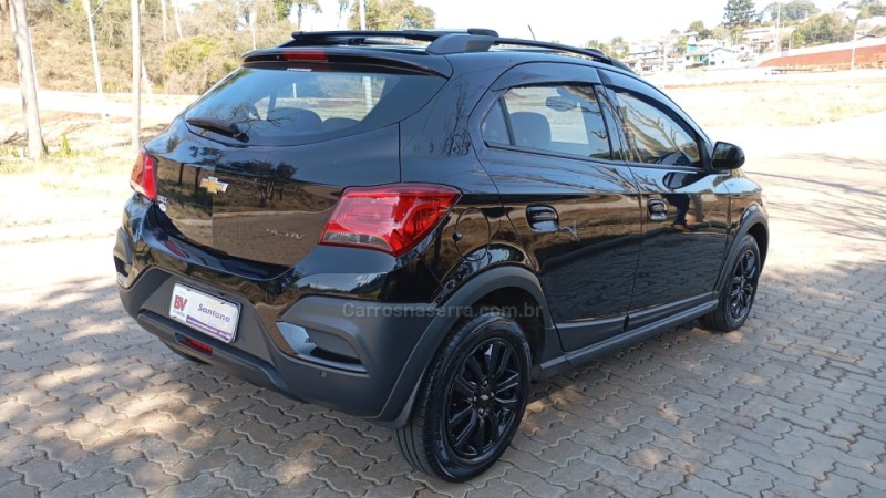 ONIX 1.4 MPFI ACTIV 8V FLEX 4P MANUAL - 2019 - PASSO FUNDO