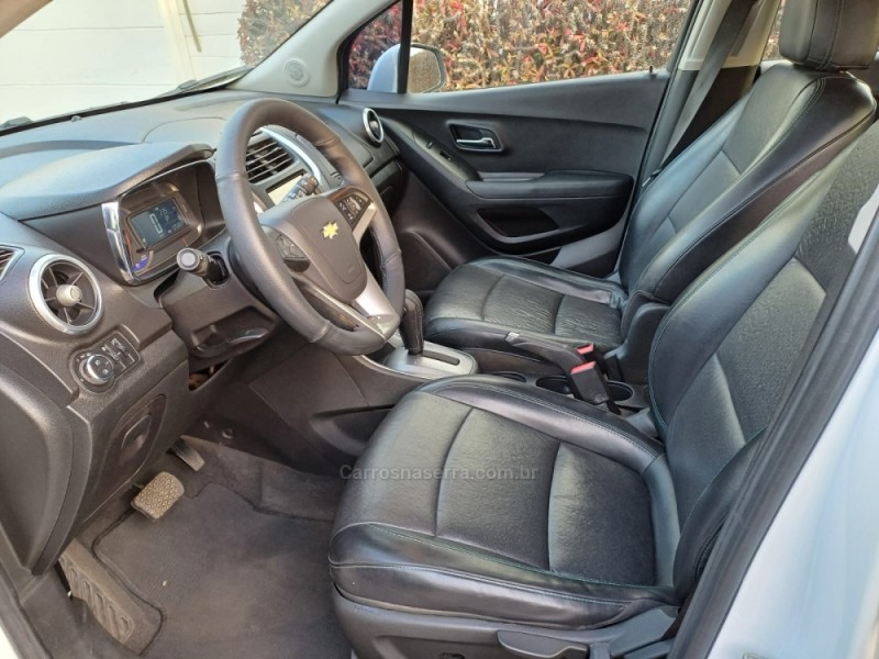 TRACKER 1.8 MPFI LTZ 4X2 16V FLEX 4P AUTOMÁTICO - 2016 - PASSO FUNDO