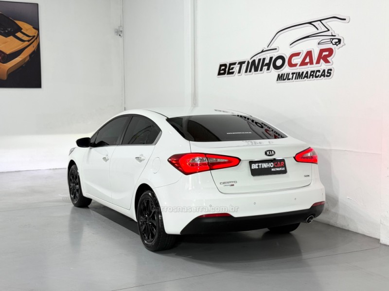 CERATO 1.6 SX3 16V FLEX 4P AUTOMÁTICO - 2014 - ESTâNCIA VELHA