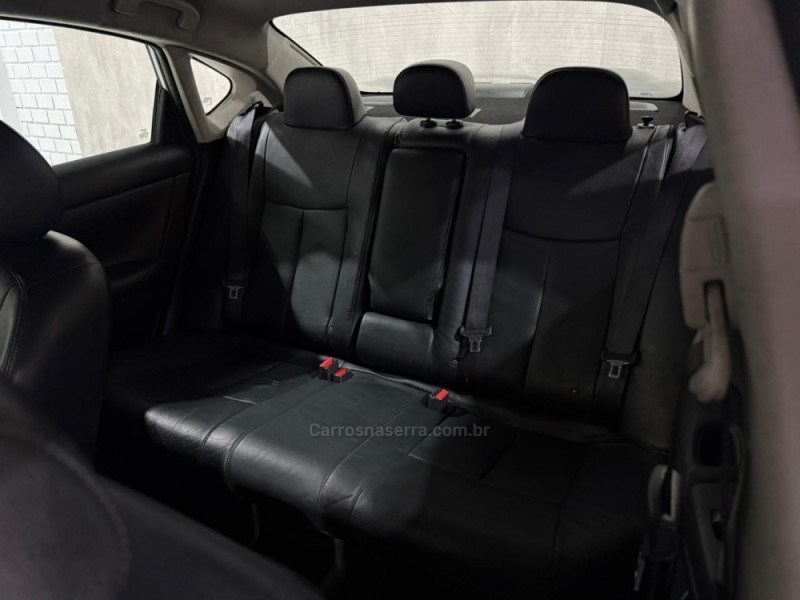 SENTRA 2.0 SL 16V FLEX 4P AUTOMÁTICO - 2015 - NOVO HAMBURGO
