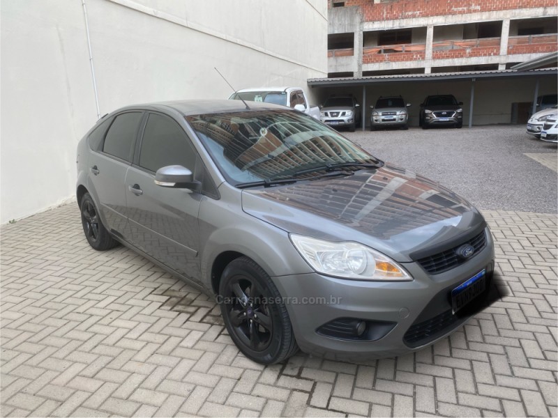 FOCUS 1.6 GLX 16V FLEX 4P MANUAL - 2011 - CAXIAS DO SUL
