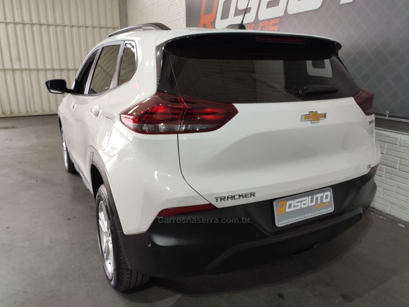 TRACKER 1.0 12V LT TURBO FLEX 4P AUTOMÁTICO - 2023 - VENâNCIO AIRES