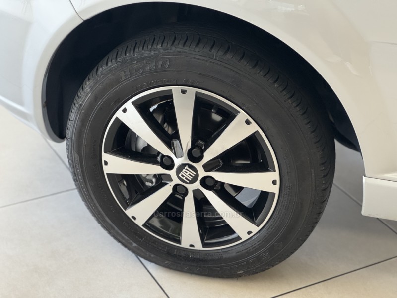 SIENA 1.0 MPI EL 8V FLEX 4P MANUAL - 2013 - FLORES DA CUNHA