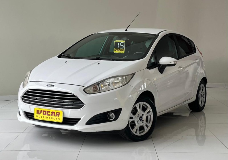 fiesta 1.6 se hatch 16v flex 4p manual 2015 vacaria