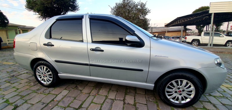 SIENA 1.0 MPI FIRE CELEBRATION 8V FLEX 4P MANUAL - 2010 - CAXIAS DO SUL