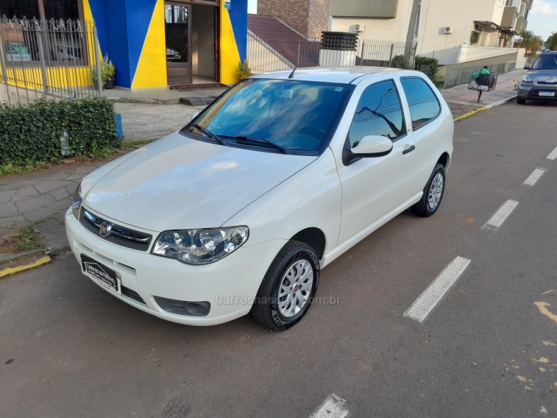 PALIO 1.0 MPI FIRE CELEBRATION 8V FLEX 2P MANUAL - 2013 - NOVA PRATA
