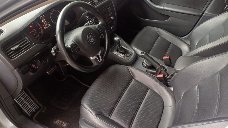 JETTA 2.0 COMFORTLINE FLEX 4P TIPTRONIC - 2014 - CAXIAS DO SUL