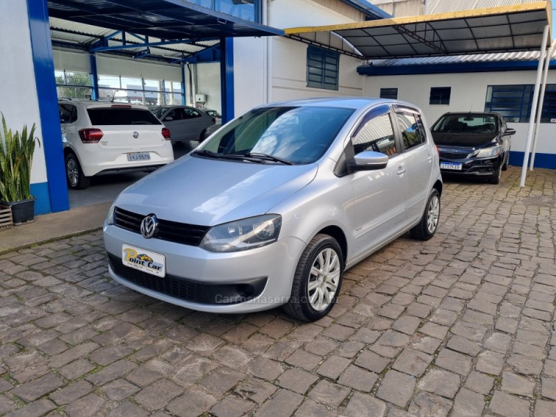 FOX 1.0 MI 8V FLEX 4P MANUAL - 2012 - VACARIA