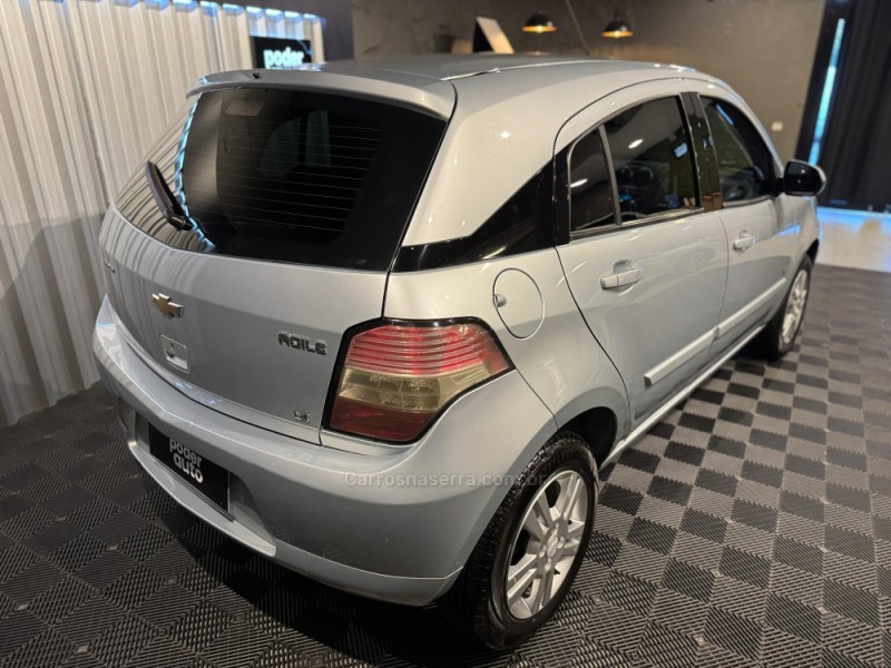 AGILE 1.4 MPFI LTZ 8V FLEX 4P MANUAL - 2010 - FARROUPILHA