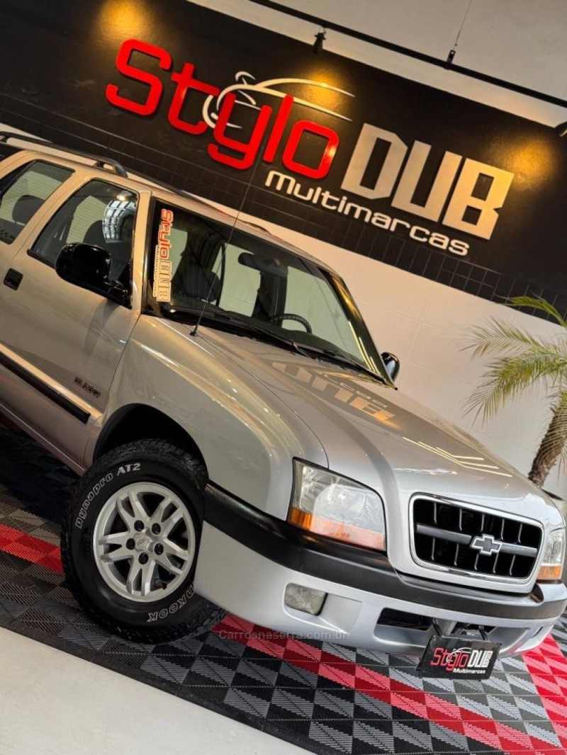 BLAZER 2.4 MPFI 4X2 8V GASOLINA 4P MANUAL - 2001 - ESTâNCIA VELHA