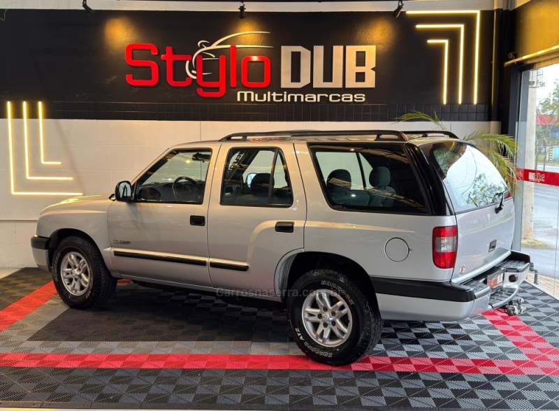 BLAZER 2.4 MPFI 4X2 8V GASOLINA 4P MANUAL - 2001 - ESTâNCIA VELHA