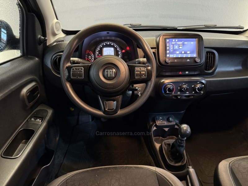 MOBI 1.0 TREKKING 8V FLEX 4P MANUAL - 2022 - ESTâNCIA VELHA