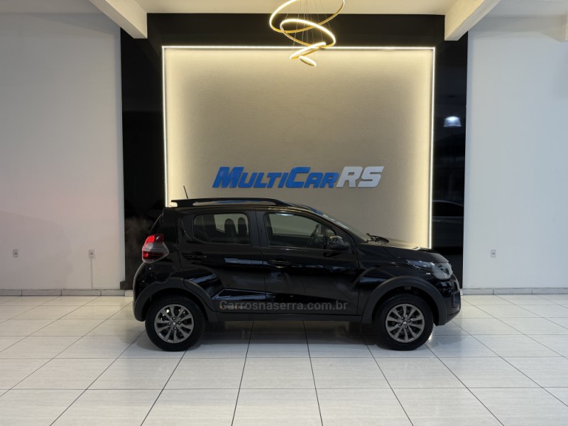 MOBI 1.0 TREKKING 8V FLEX 4P MANUAL - 2022 - ESTâNCIA VELHA