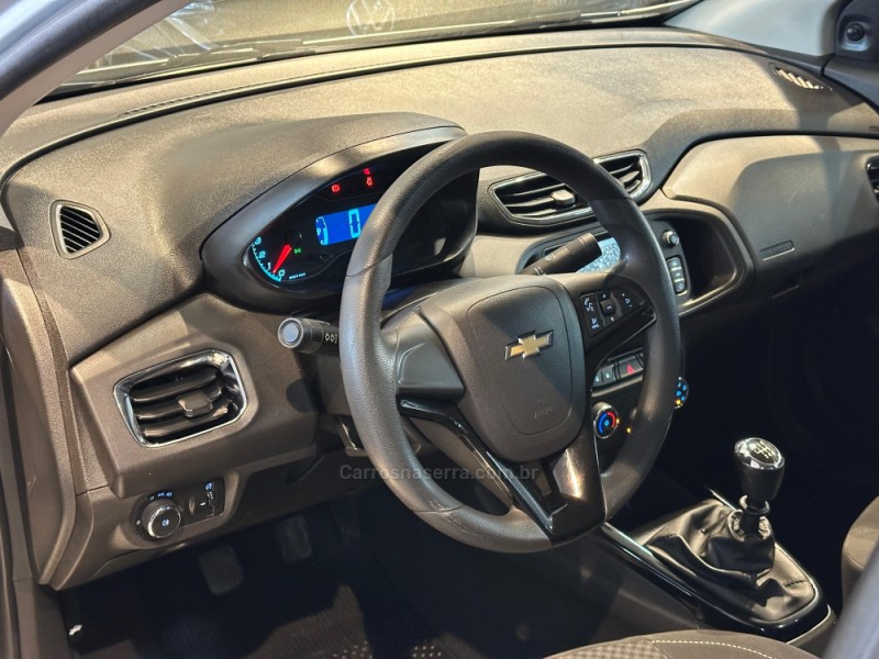 PRISMA 1.4 MPFI LT 8V FLEX 4P MANUAL - 2018 - CAXIAS DO SUL