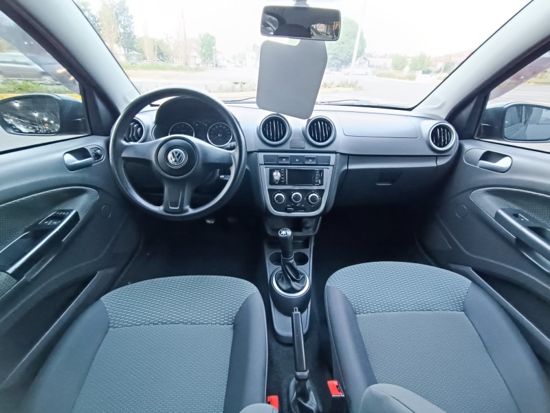 GOL 1.0 MI 8V FLEX 4P MANUAL G.V - 2013 - BOM PRINCíPIO