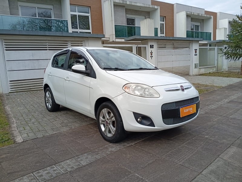 PALIO 1.4 MPI ATTRACTIVE 8V FLEX 4P MANUAL - 2014 - FARROUPILHA