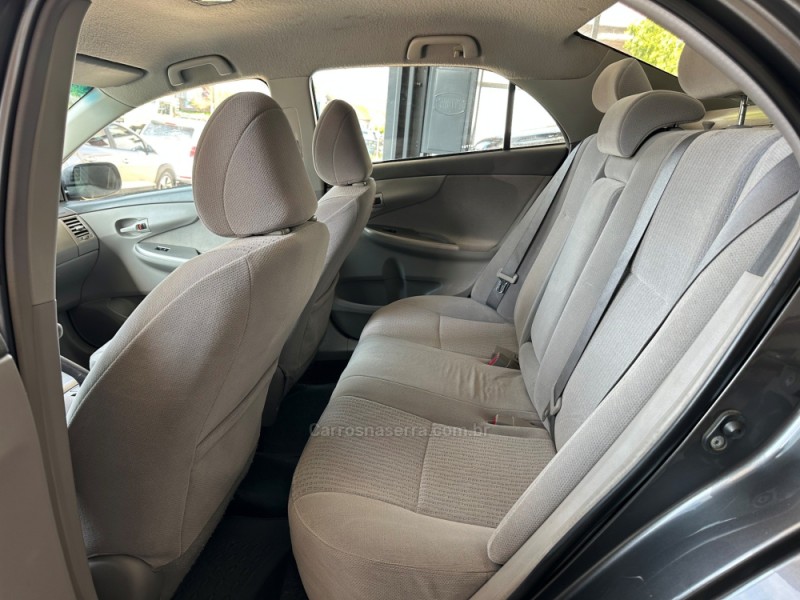 COROLLA 1.8 GLI 16V FLEX 4P AUTOMÁTICO - 2011 - GUAPORé