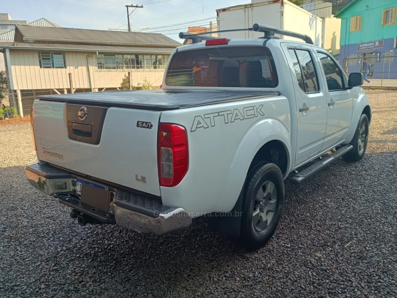FRONTIER 2.5 LE ATTACK 4X4 CD TURBO ELETRONIC DIESEL 4P AUTOMÁTICO - 2013 - FARROUPILHA