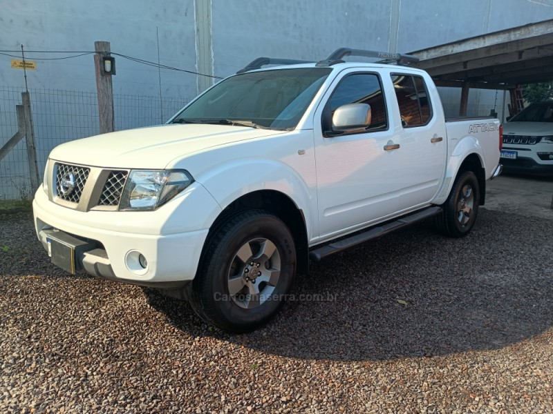 FRONTIER 2.5 LE ATTACK 4X4 CD TURBO ELETRONIC DIESEL 4P AUTOMÁTICO - 2013 - FARROUPILHA