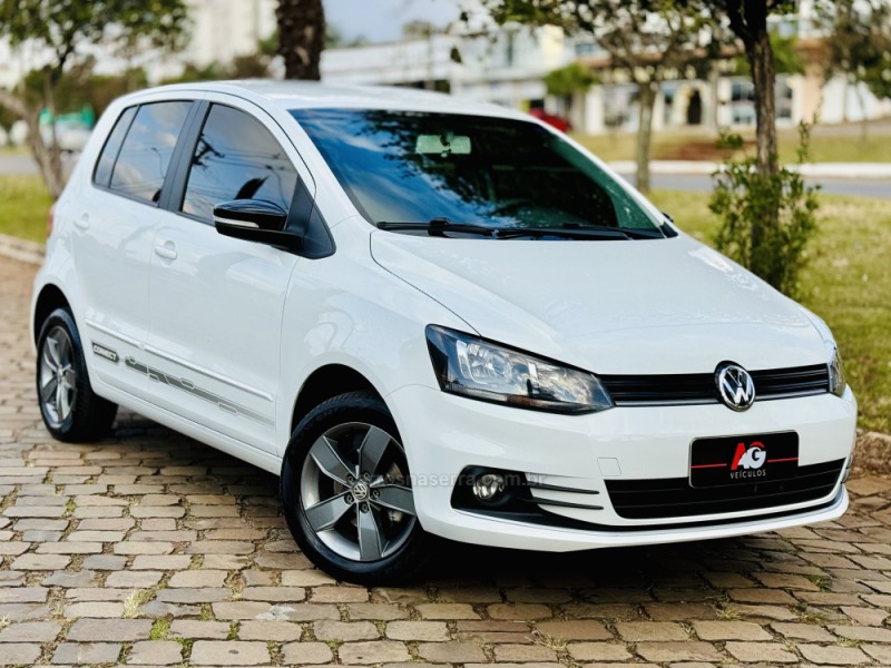 FOX 1.6 CONNECT 8V FLEX 4P MANUAL - 2021 - CASCA