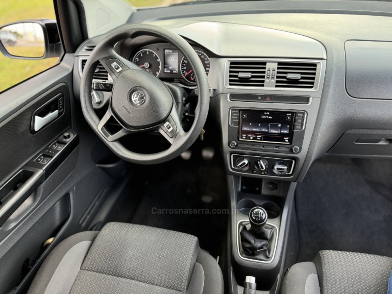 FOX 1.6 CONNECT 8V FLEX 4P MANUAL - 2021 - CASCA