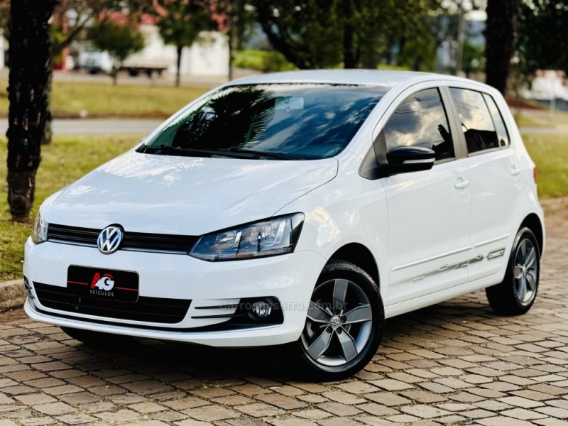 FOX 1.6 CONNECT 8V FLEX 4P MANUAL - 2021 - CASCA