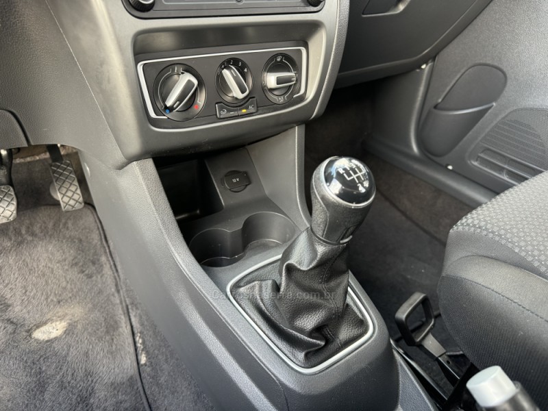 FOX 1.6 CONNECT 8V FLEX 4P MANUAL - 2021 - CASCA