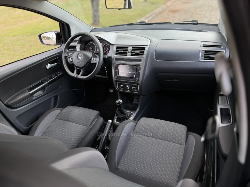 FOX 1.6 CONNECT 8V FLEX 4P MANUAL - 2021 - CASCA