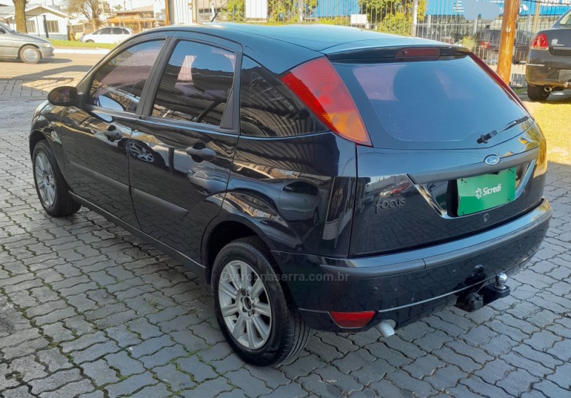 FOCUS 1.6 8V FLEX 4P MANUAL - 2008 - CAXIAS DO SUL