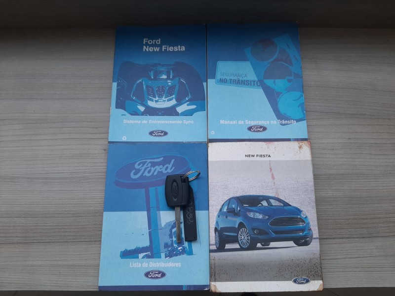 FIESTA 1.5 SE HATCH 16V FLEX 4P MANUAL - 2014 - CAXIAS DO SUL