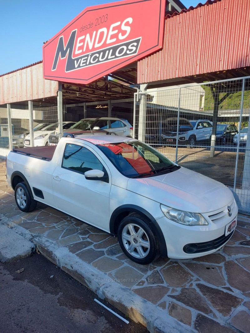 SAVEIRO 1.6 MI TRENDLINE CS 8V FLEX 2P MANUAL - 2011 - TRêS COROAS