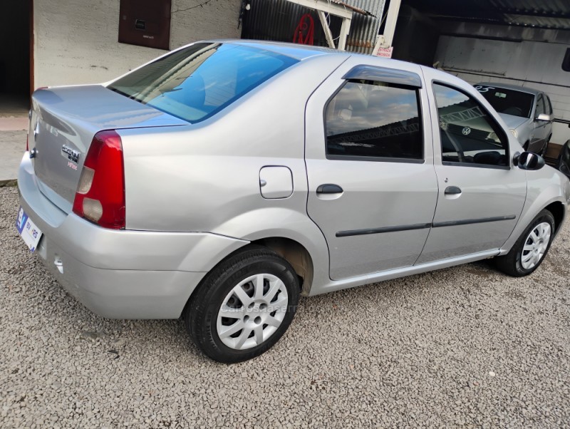 LOGAN 1.0 EXPRESSION 16V FLEX 4P MANUAL - 2009 - CAXIAS DO SUL