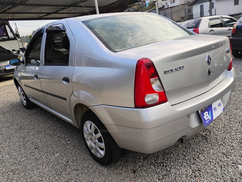 LOGAN 1.0 EXPRESSION 16V FLEX 4P MANUAL - 2009 - CAXIAS DO SUL