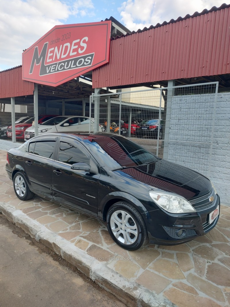 VECTRA 2.0 MPFI ELEGANCE 8V FLEX 4P MANUAL - 2010 - TRêS COROAS