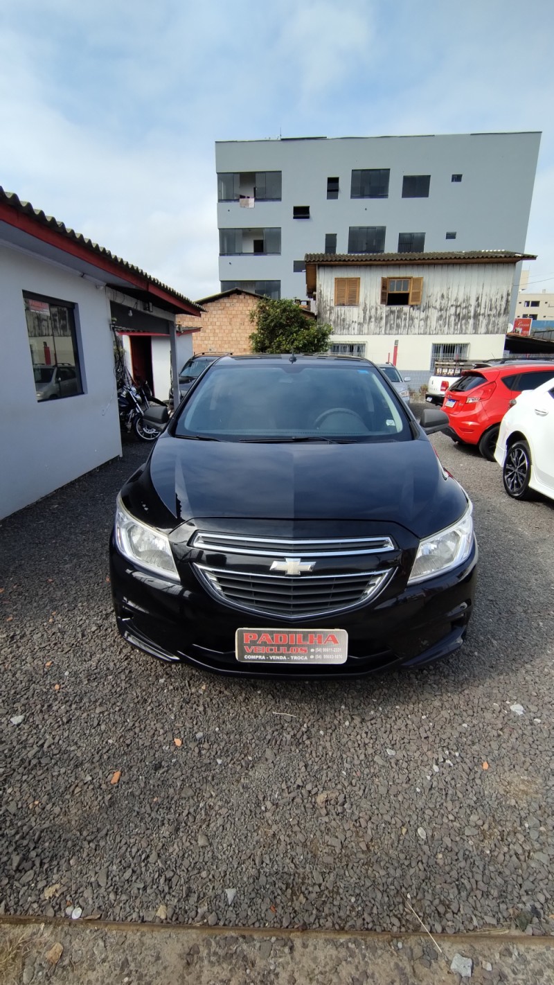 ONIX 1.0 LT PLUS 8V FLEX 4P MANUAL - 2015 - SOMBRIO