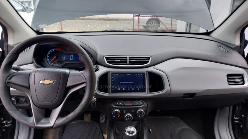 ONIX 1.0 LT PLUS 8V FLEX 4P MANUAL - 2015 - SOMBRIO