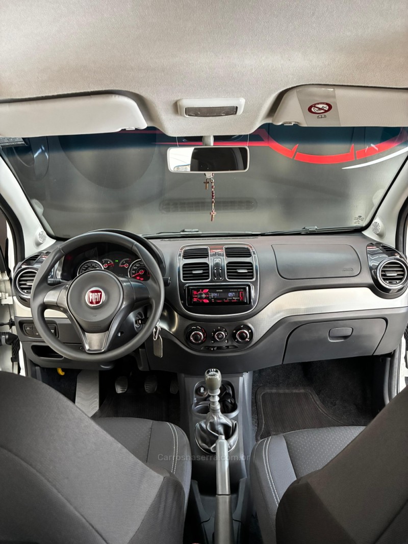 GRAND SIENA 1.4 MPI ATTRACTIVE 8V FLEX 4P MANUAL - 2016 - FARROUPILHA