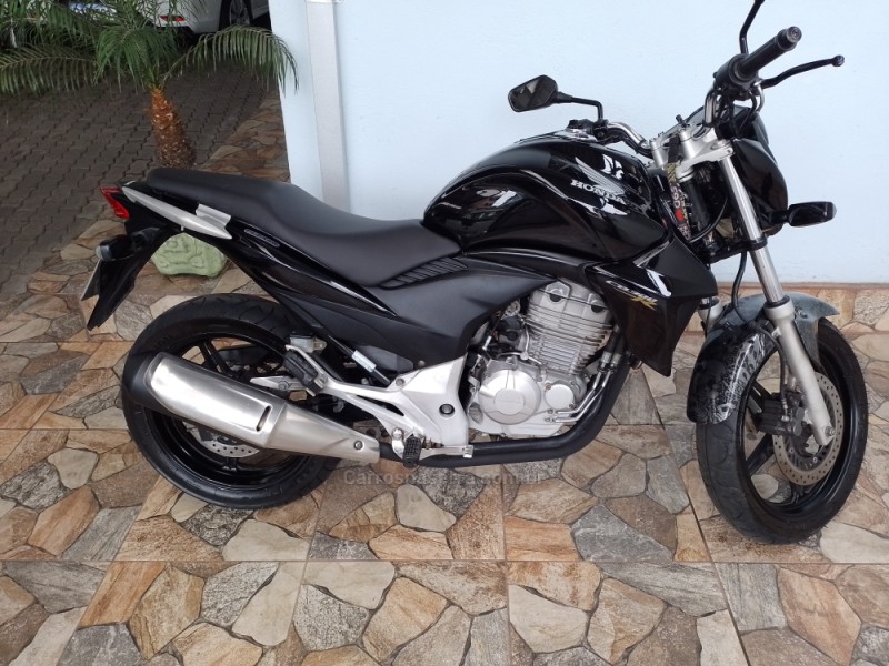 CB 300R  - 2014 - CAXIAS DO SUL
