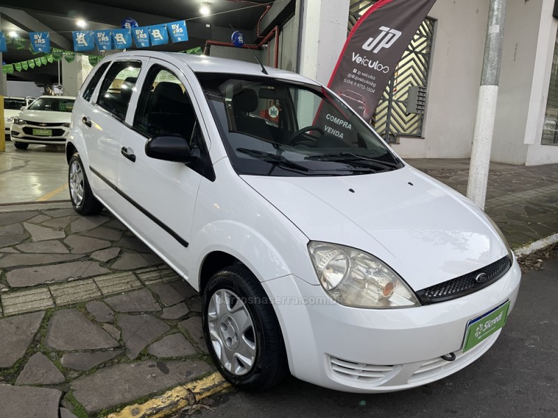 FIESTA 1.0 MPI PERSONNALITÉ 8V GASOLINA 4P MANUAL - 2005 - BENTO GONçALVES