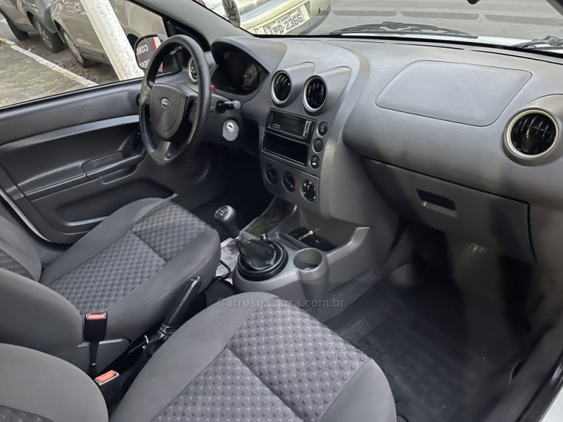 FIESTA 1.0 MPI PERSONNALITÉ 8V GASOLINA 4P MANUAL - 2005 - BENTO GONçALVES