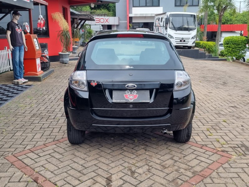 KA 1.0 MPI TECNO 8V FLEX 2P MANUAL - 2011 - TEUTôNIA