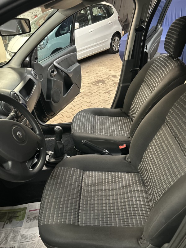 SANDERO 1.6 EXPRESSION 8V FLEX 4P MANUAL - 2012 - CAXIAS DO SUL