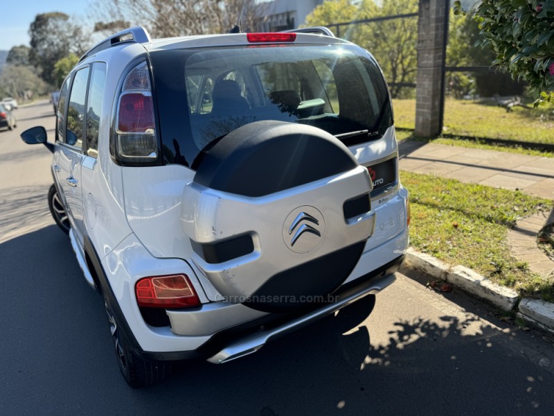 AIRCROSS 1.6 EXCLUSIVE 16V FLEX 4P MANUAL - 2012 - NOVA PRATA
