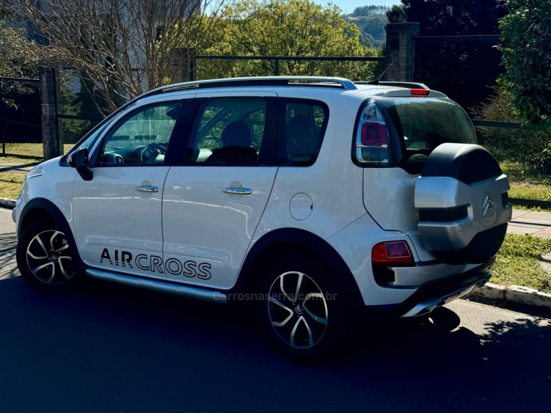 AIRCROSS 1.6 EXCLUSIVE 16V FLEX 4P MANUAL - 2012 - NOVA PRATA