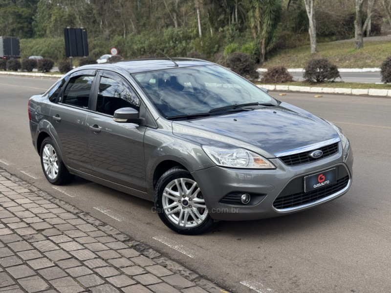focus 2.0 ghia 16v flex 4p manual 2009 nova prata
