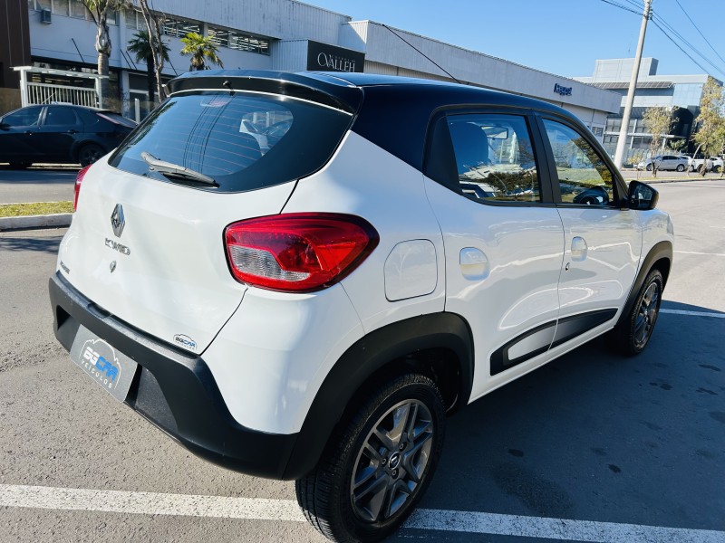 KWID 1.0 12V SCE FLEX INTENSE MANUAL - 2018 - BENTO GONçALVES