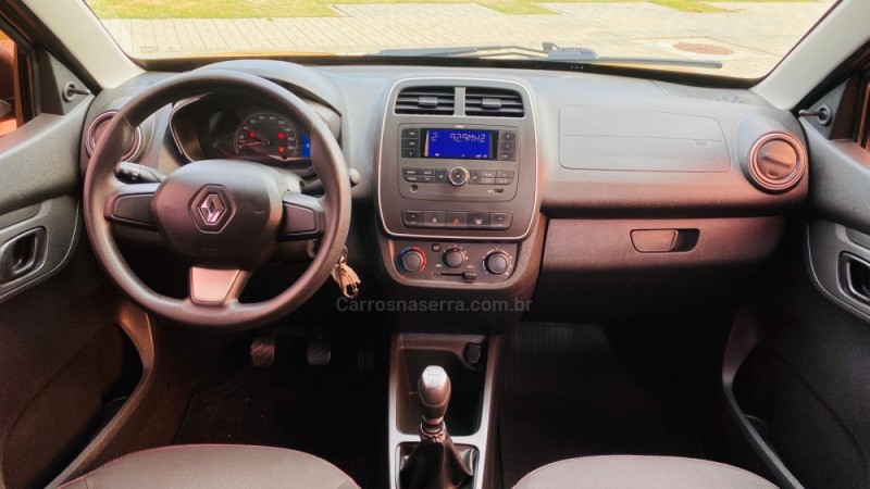 KWID 1.0 12V SCE FLEX ZEN MANUAL - 2018 - DOIS IRMãOS