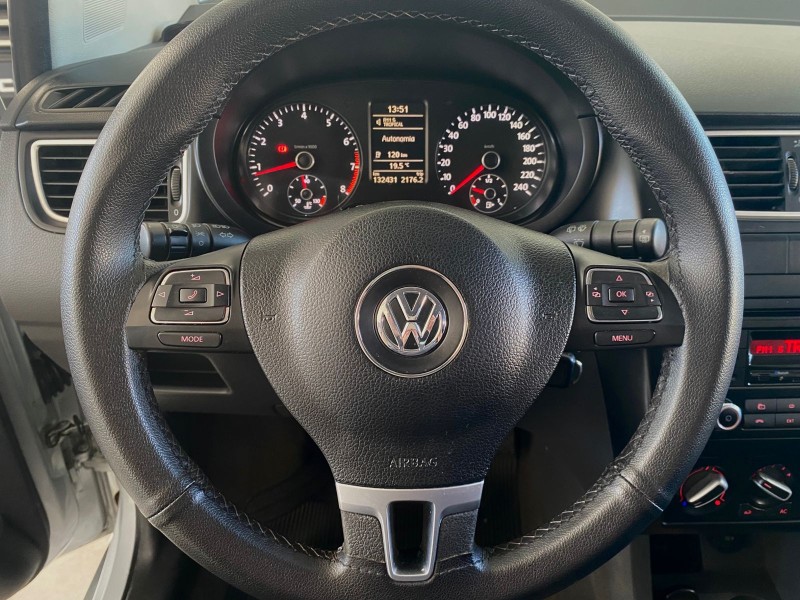 FOX 1.6 MI ITREND 8V FLEX 4P MANUAL - 2012 - LAJEADO