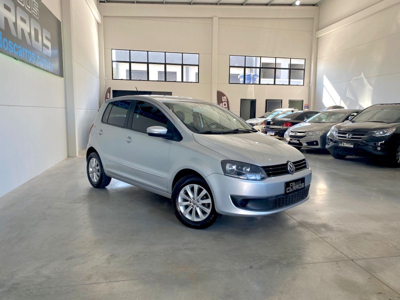 FOX 1.6 MI ITREND 8V FLEX 4P MANUAL - 2012 - LAJEADO